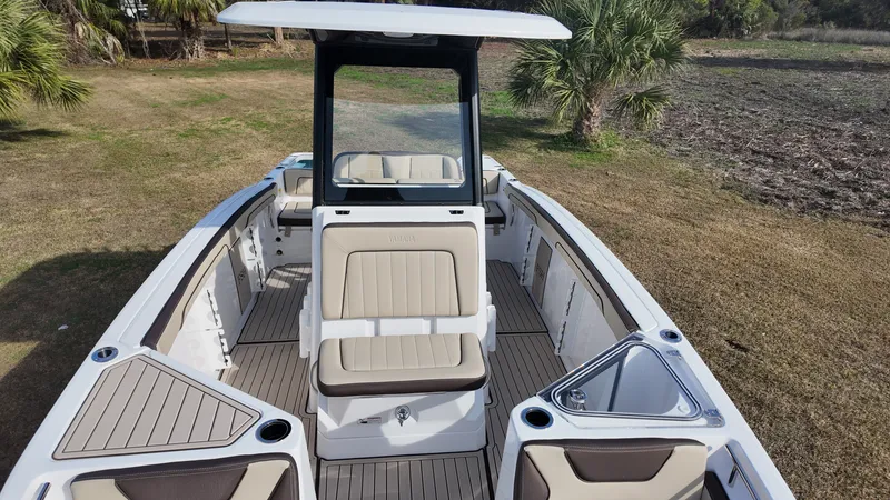 Slide: The Image of Yamaha 255FSH SP E 2026 - 14