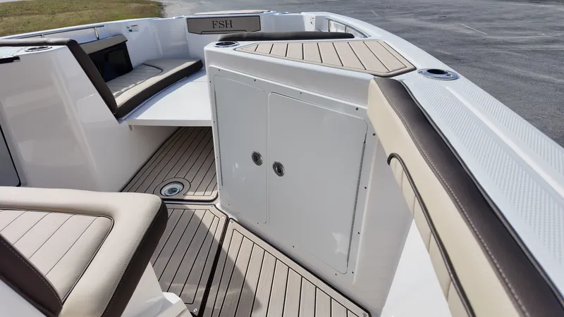 Slide: The Image of Yamaha 255FSH SP E 2026 - 18