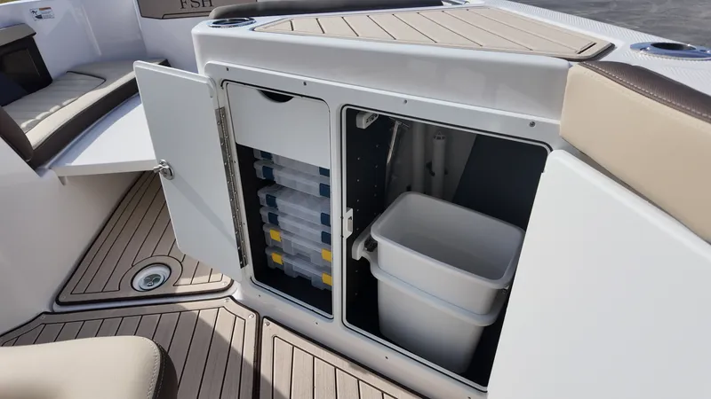 Slide: The Image of Yamaha 255FSH SP E 2026 - 19