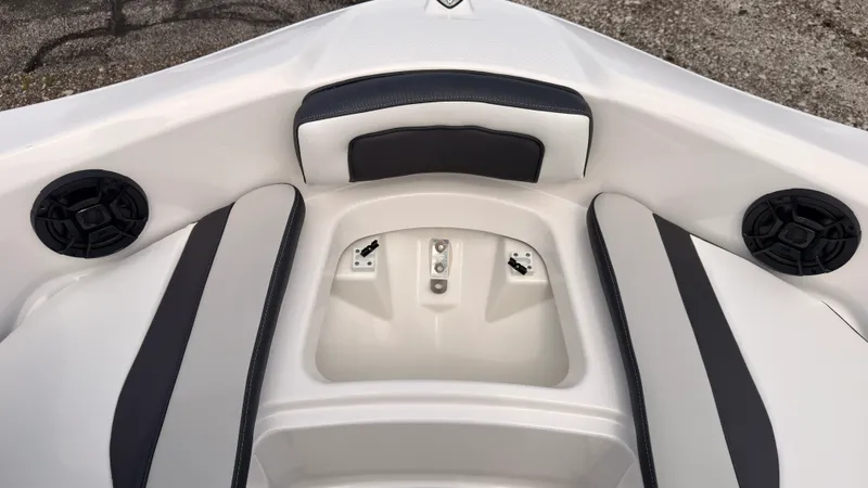 Slide: The Image of Yamaha SX195 2026 - 38