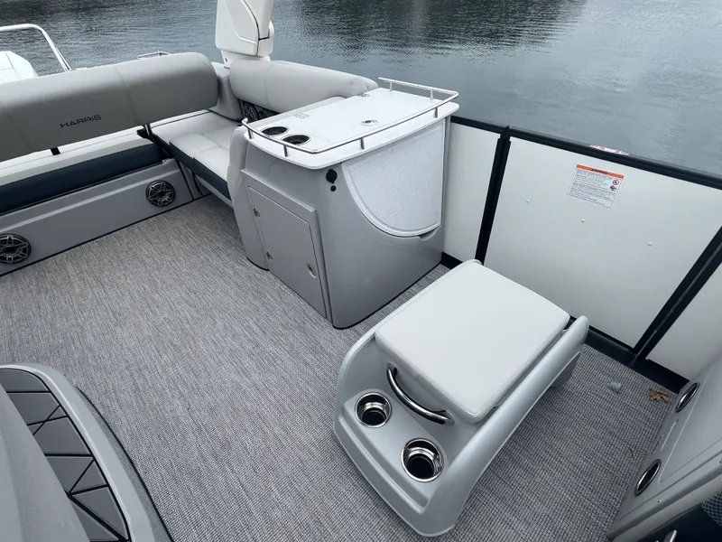 Slide: The Image of Harris 250 GM 2025 - 26