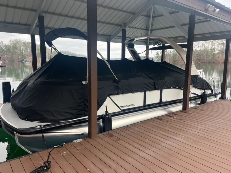 Slide: The Image of Harris 250 GM 2025 - 5