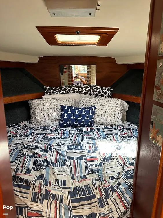 Slide: The Image of Egg Harbor 33 Sedan Cruiser 1985 - 16214881