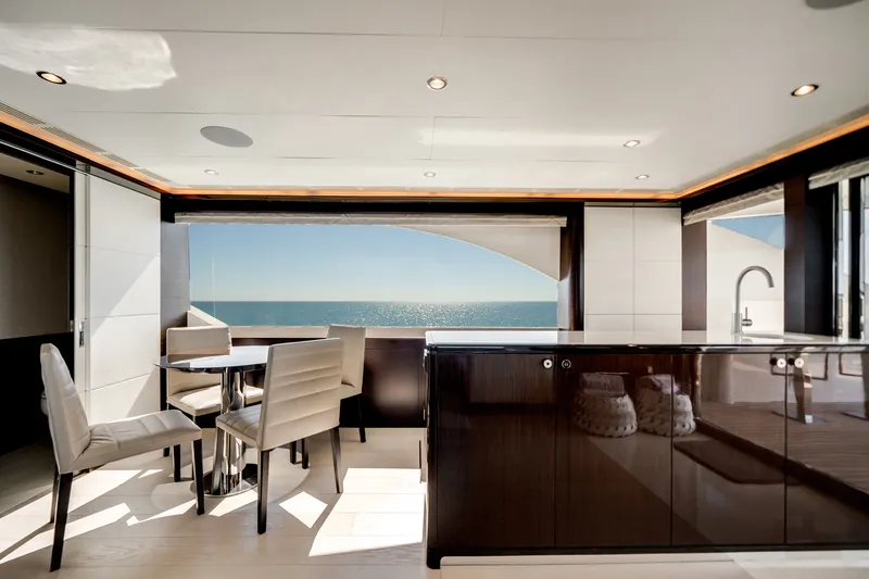 Slide: The Image of Ocean Alexander 37 L 2022 - 83