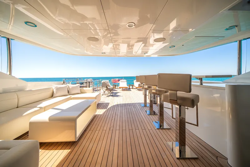 Slide: The Image of Ocean Alexander 37 L 2022 - 88