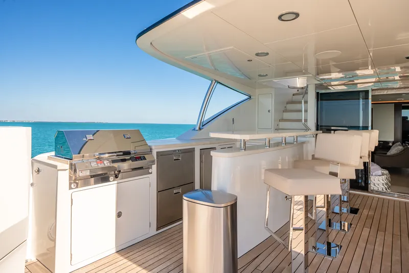 Slide: The Image of Ocean Alexander 37 L 2022 - 93