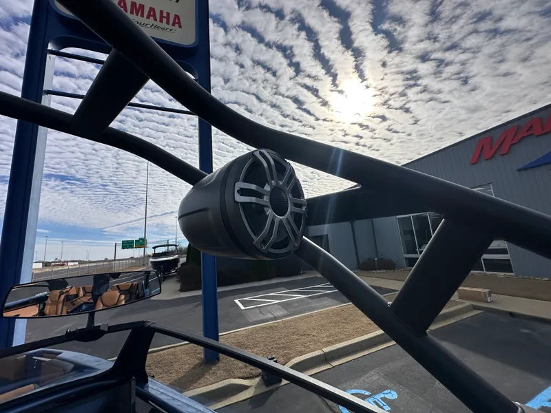 Slide: The Image of Yamaha 222XD 2026 - 5