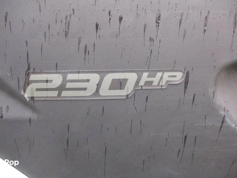 Slide: The Image of Sea-Doo Switch 19 2023 - 16105482