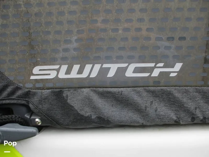 Slide: The Image of Sea-Doo Switch 19 2023 - 16105480