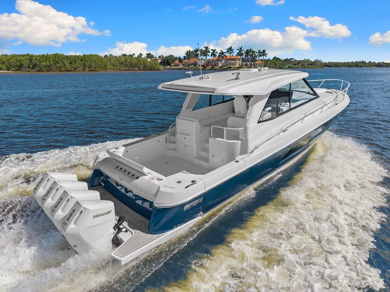 Slide: The Image of Intrepid 50 EVOLUTION 2026 - 15