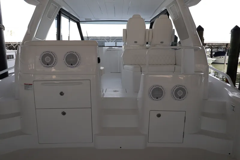 Slide: The Image of Intrepid 50 EVOLUTION 2026 - 52