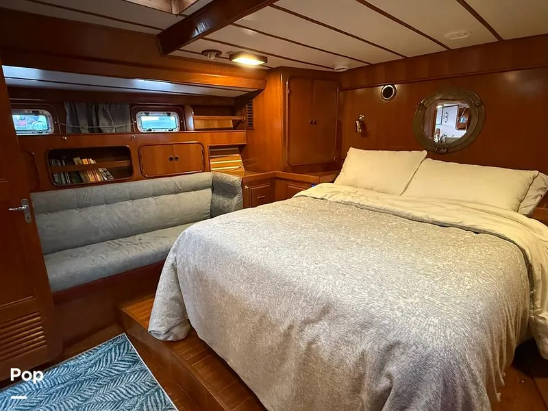 Slide: The Image of Tayana 55 1984 - 16076038