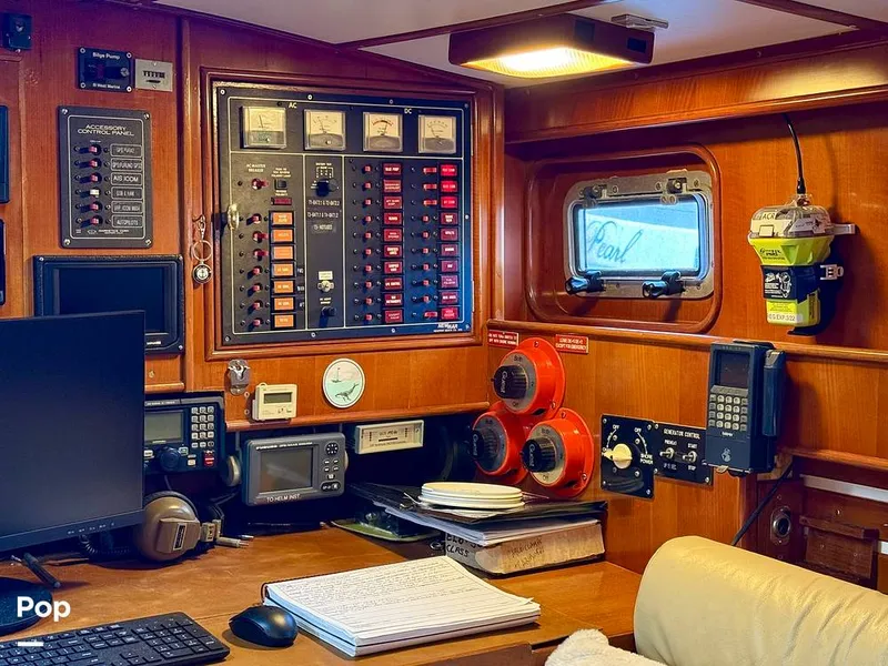 Slide: The Image of Tayana 55 1984 - 16076004