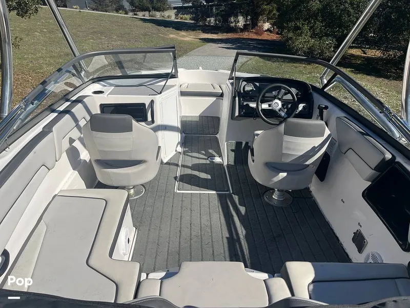 Slide: The Image of Yamaha SX190 2019 - 16094070