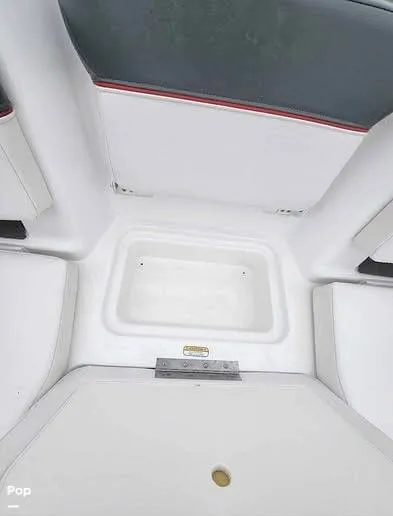 Slide: The Image of Tahoe T18 2023 - 15994772