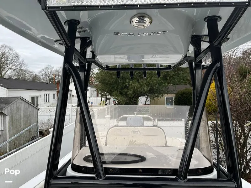 Slide: The Image of Sea Hunt Ultra 234 2024 - 16172610