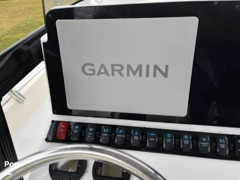 Slide: The Image of Sea Hunt Ultra 234 2024 - 16172624