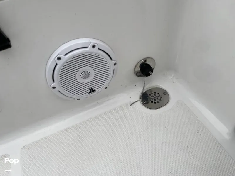 Slide: The Image of Sea Hunt Ultra 234 2024 - 16172636