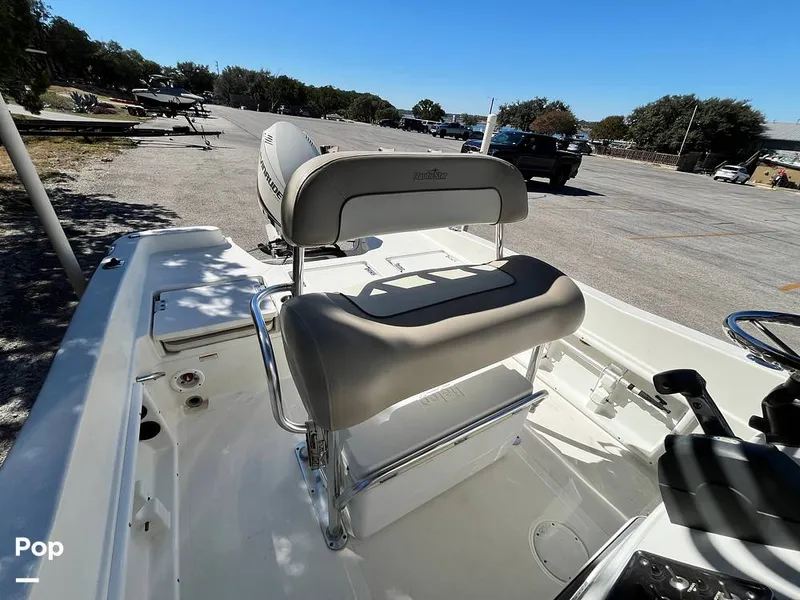 Slide: The Image of NauticStar 231 Coastal 2017 - 16011222