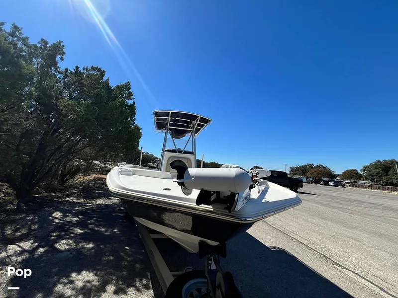 Slide: The Image of NauticStar 231 Coastal 2017 - 16011156