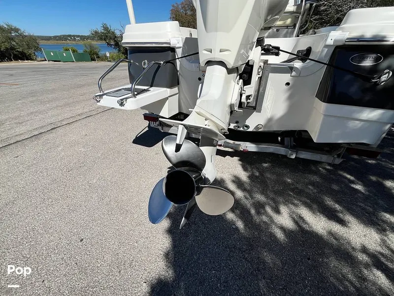 Slide: The Image of NauticStar 231 Coastal 2017 - 16011170