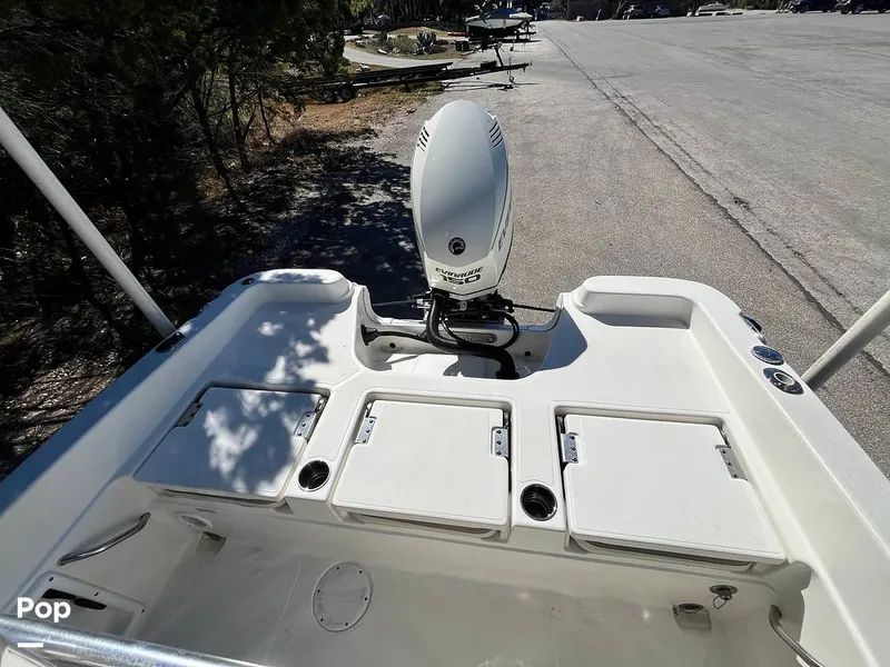 Slide: The Image of NauticStar 231 Coastal 2017 - 16011206