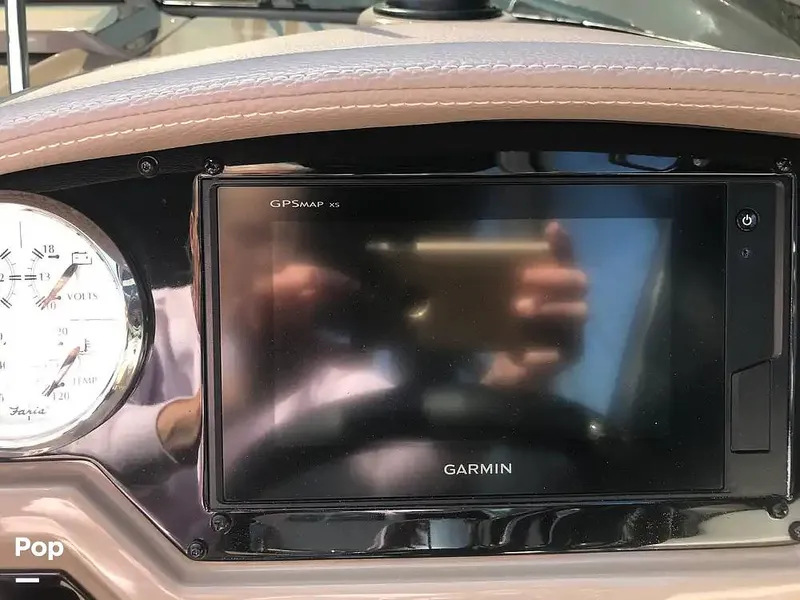 Slide: The Image of GPS / Fishfinder - 15977753