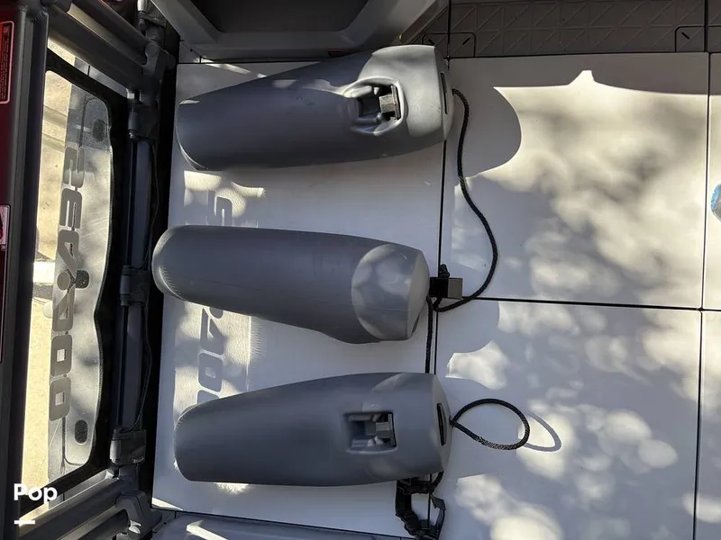 Slide: The Image of Sea-Doo Switch 18 2024 - 16035578