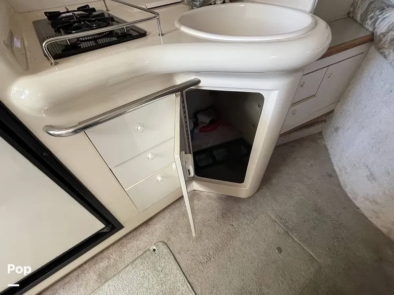 Slide: The Image of Sea Ray 330 Sundancer 1995 - 16358870