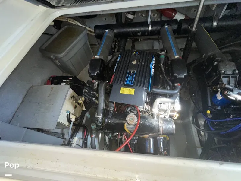 Slide: The Image of Sea Ray 330 Sundancer 1995 - 16358760