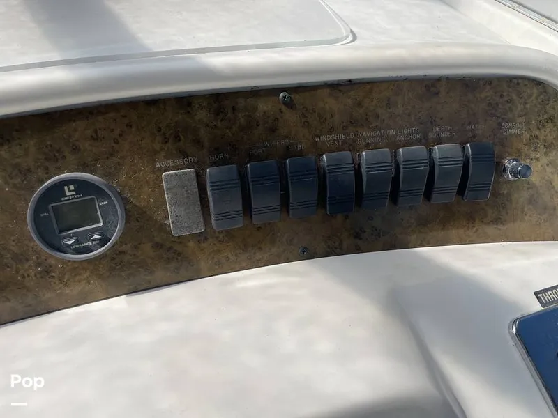 Slide: The Image of Sea Ray 330 Sundancer 1995 - 16358814