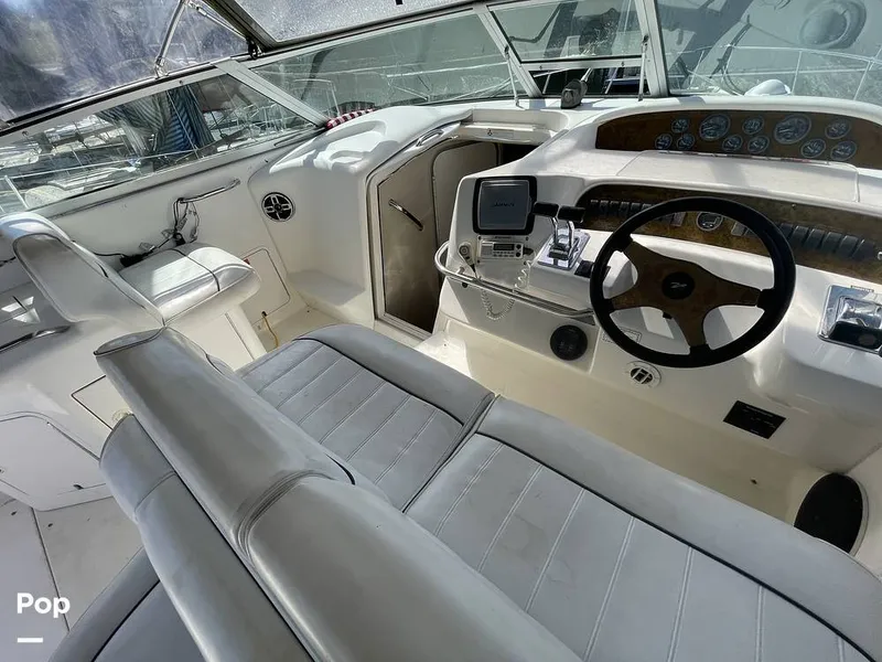Slide: The Image of Sea Ray 330 Sundancer 1995 - 16358826