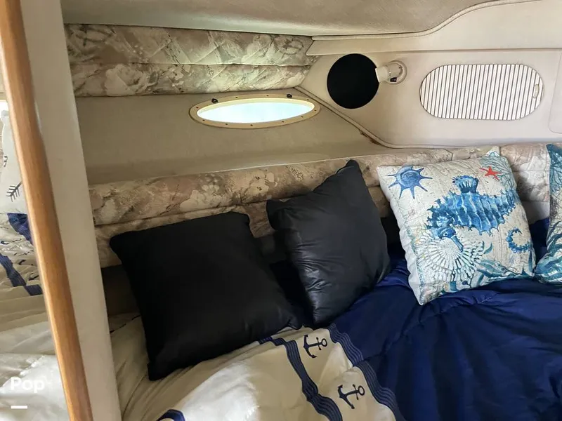 Slide: The Image of Sea Ray 330 Sundancer 1995 - 16358853