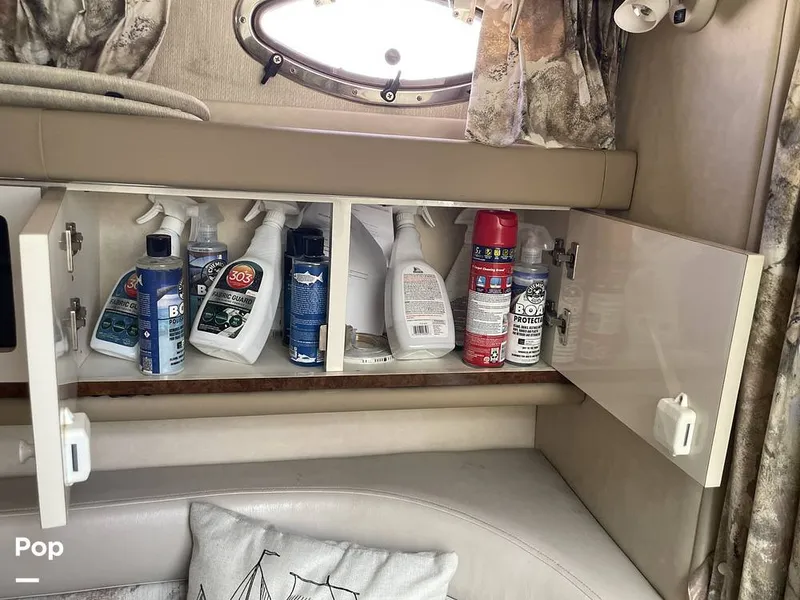 Slide: The Image of Sea Ray 330 Sundancer 1995 - 16358862