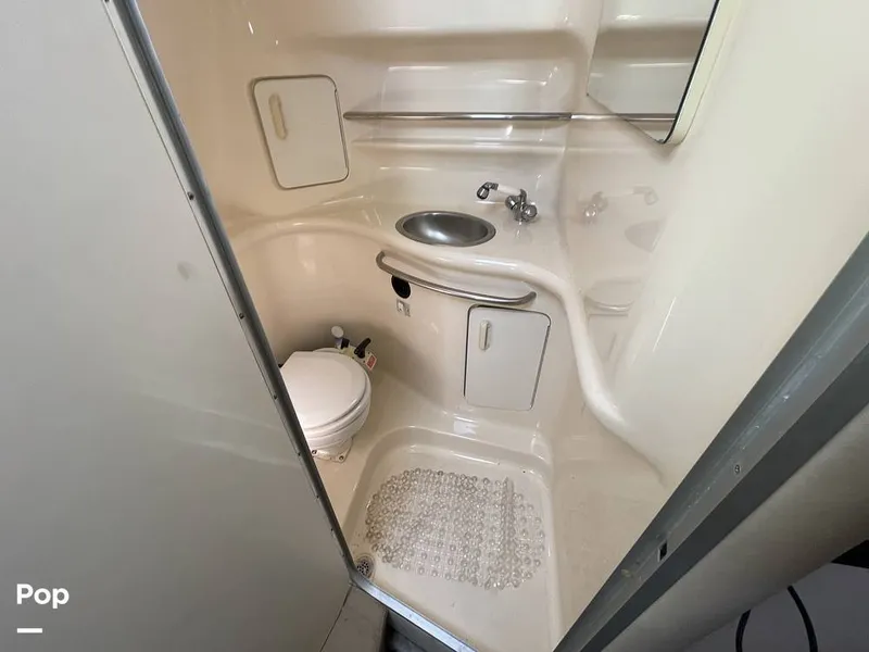 Slide: The Image of Sea Ray 330 Sundancer 1995 - 16358864