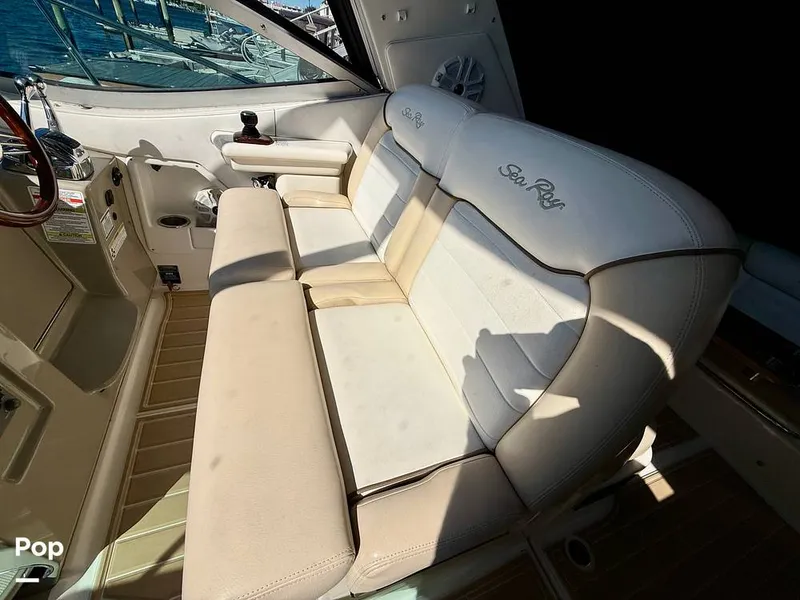Slide: The Image of Sea Ray 350 Sundancer 2012 - 15973550