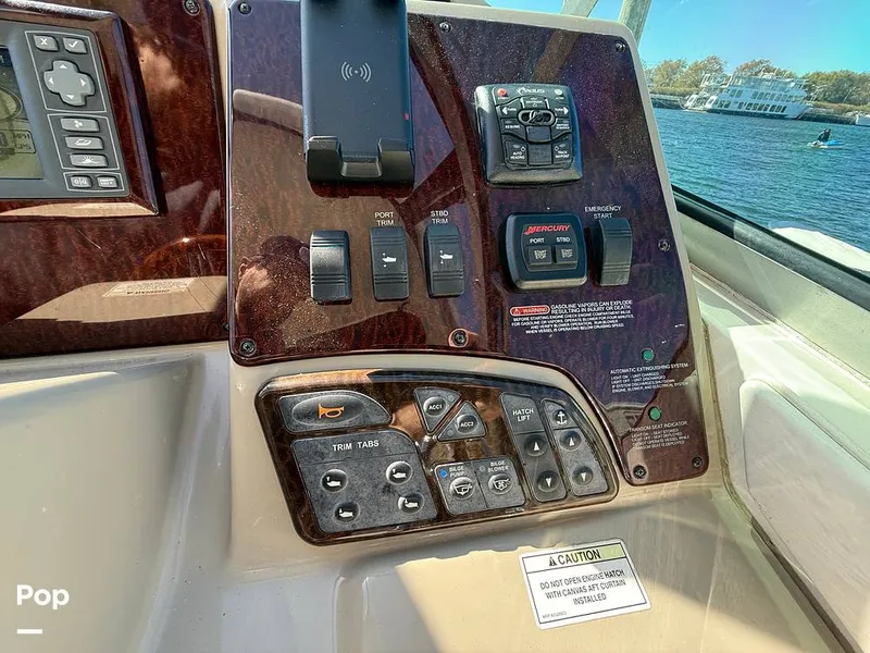 Slide: The Image of Sea Ray 350 Sundancer 2012 - 15973555