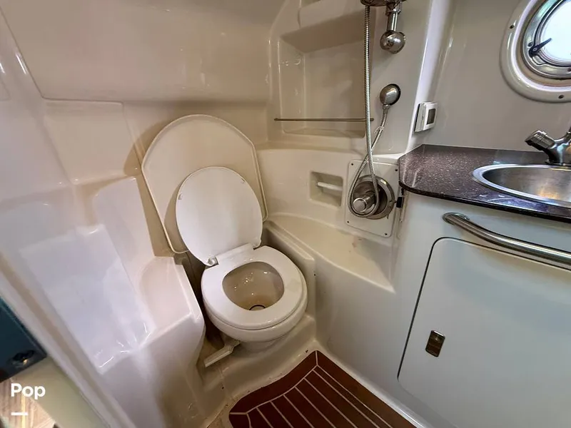 Slide: The Image of Sea Ray 350 Sundancer 2012 - 15973587