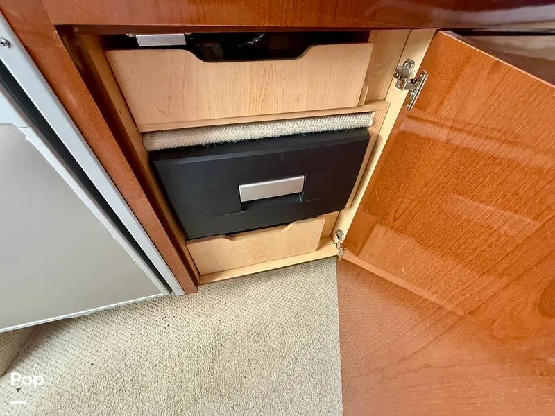 Slide: The Image of Sea Ray 350 Sundancer 2012 - 15973591