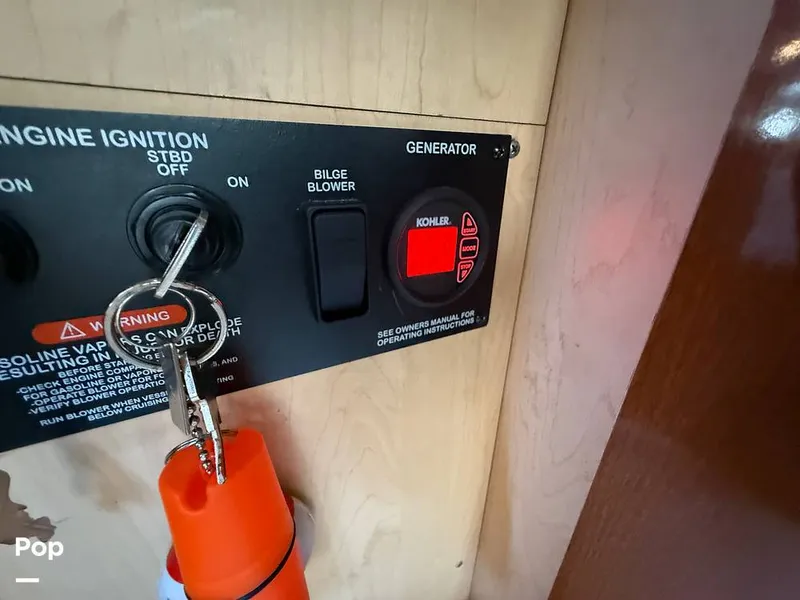 Slide: The Image of Sea Ray 350 Sundancer 2012 - 15973608