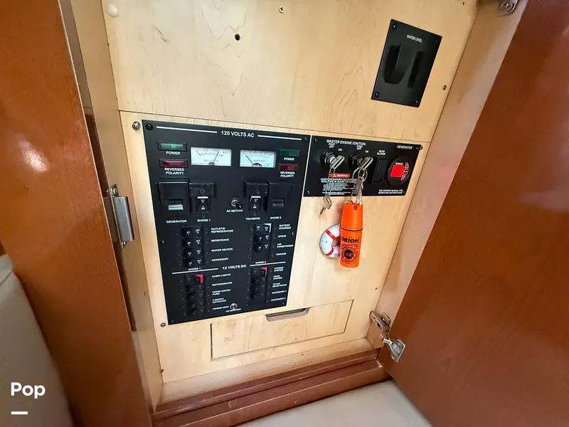 Slide: The Image of Sea Ray 350 Sundancer 2012 - 15973611