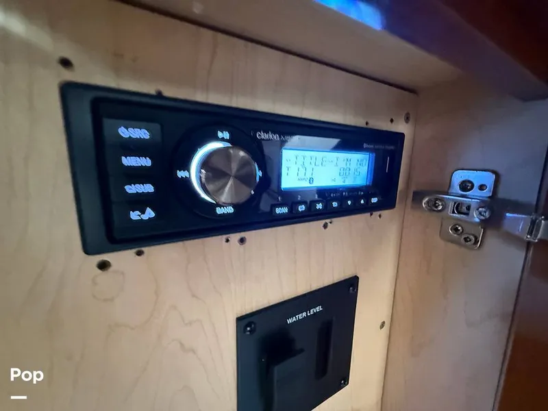 Slide: The Image of Sea Ray 350 Sundancer 2012 - 15973613