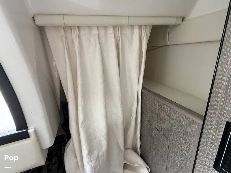 Slide: The Image of Monterey 295 SY 2020 - 15996201