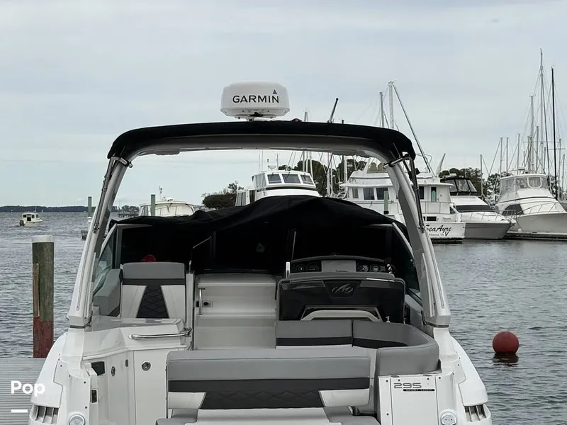 Slide: The Image of Monterey 295 SY 2020 - 15996106