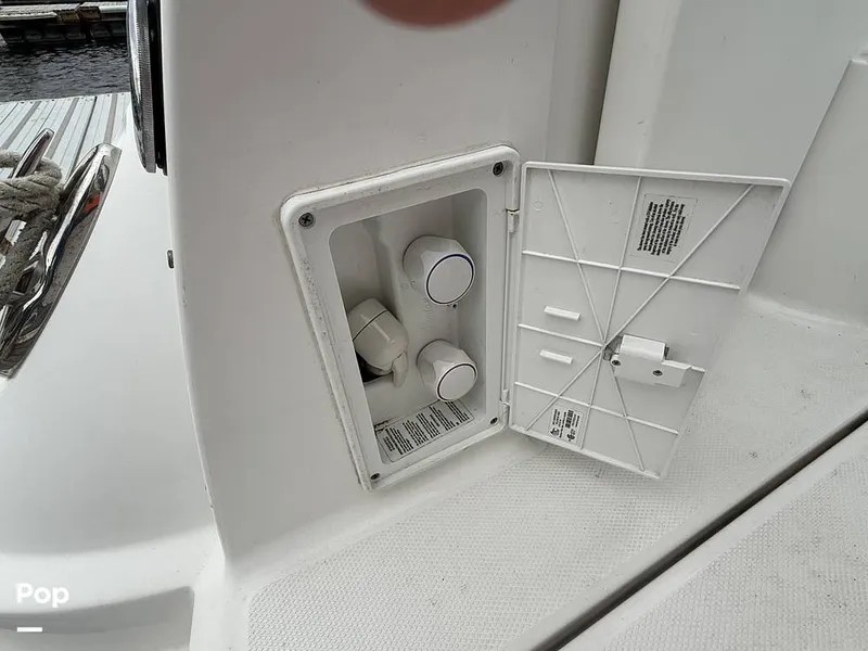 Slide: The Image of Monterey 295 SY 2020 - 15996119