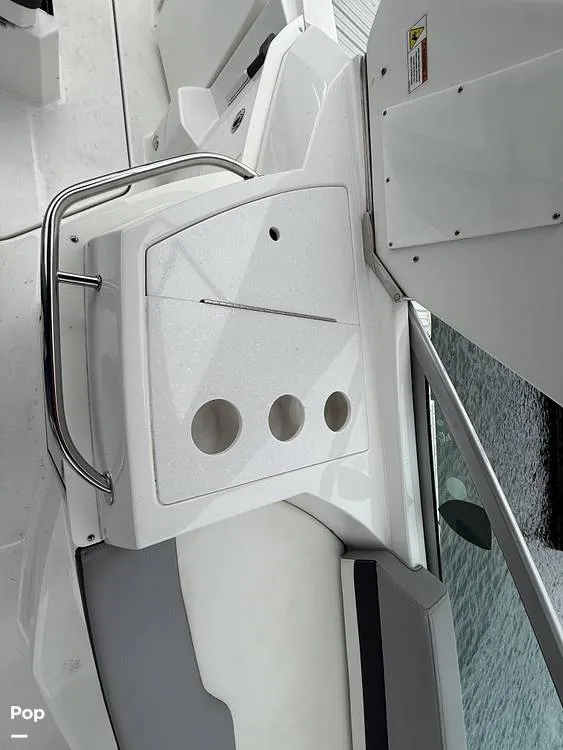 Slide: The Image of Monterey 295 SY 2020 - 15996125