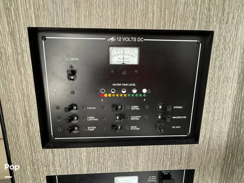 Slide: The Image of Monterey 295 SY 2020 - 15996183