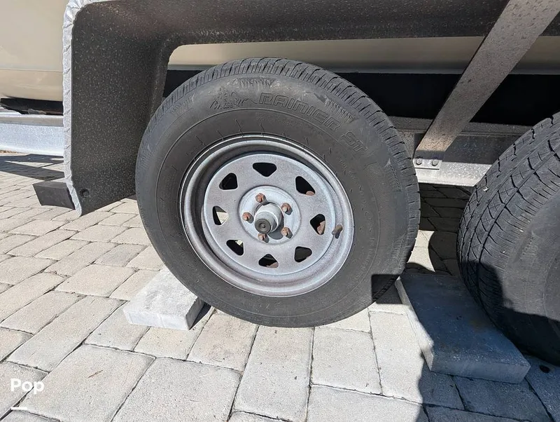 Slide: The Image of Hydra-Sports 230 Seahorse CC 2000 - 16045367