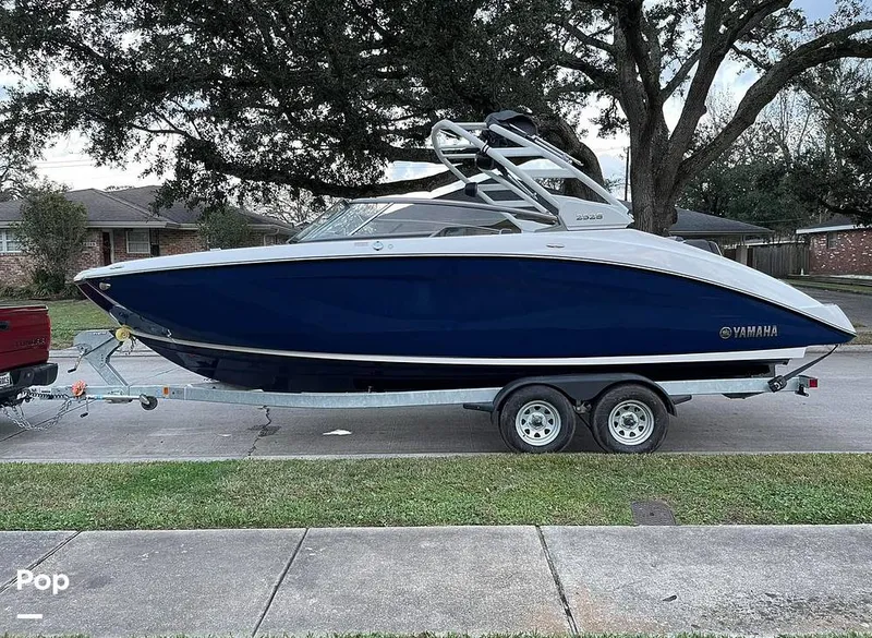 The Image of Yamaha 252S 2021 - 15978672