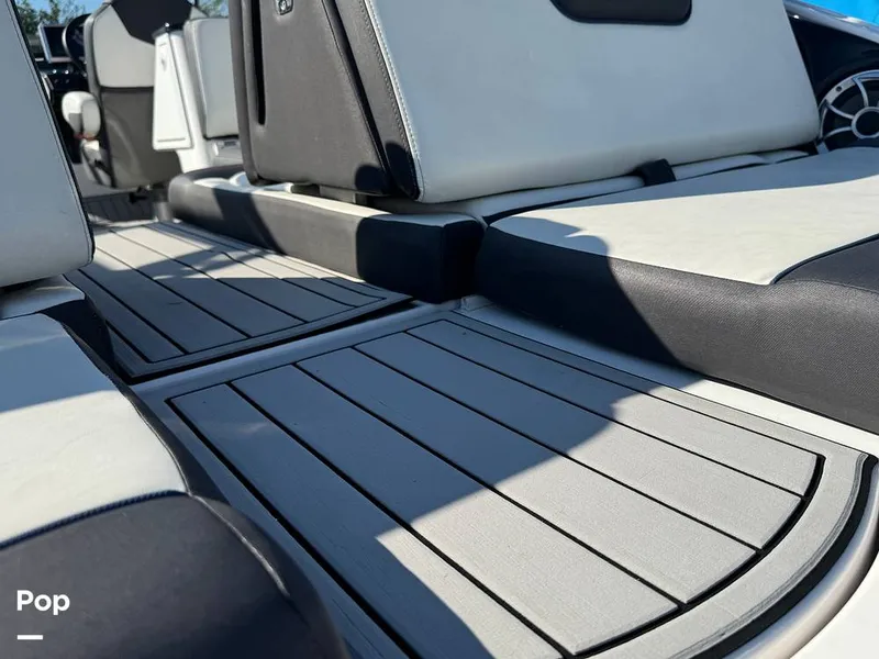 Slide: The Image of Yamaha 252S 2021 - 15997249